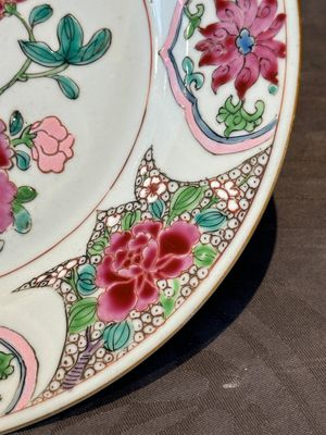 Six Chinese famille rose 'peacock and flowers' plates, Yongzheng — 照片 38