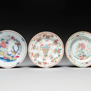Six Chinese famille rose plates with floral design, Qianlong — 照片 2