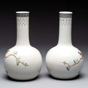 Six Chinese famille rose vases, 20th C. — 照片 22