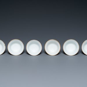 Six Chinese famille rose 'Wu Shuang Pu' cups and saucers, Qianlong and Tongzhi marks, 19th C. — 照片 11