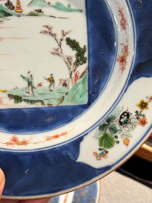 Six Chinese famille verte 'Xie Qin Fang You 攜琴訪友' plates, Kangxi — 照片 11