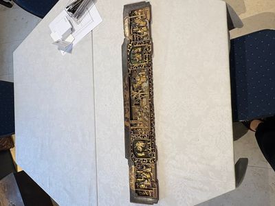 Six Chinese gilt-lacquered carved wooden panels with narrative design, 19th C. — 照片 26
