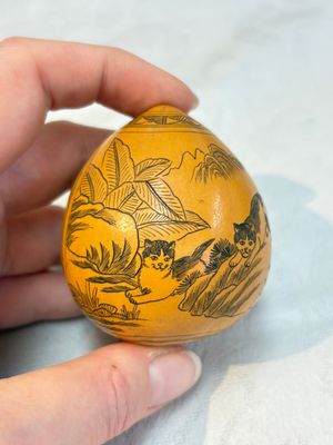 Six Chinese gourd cricket cages and seven carved gourds, 20th C. — photo 44