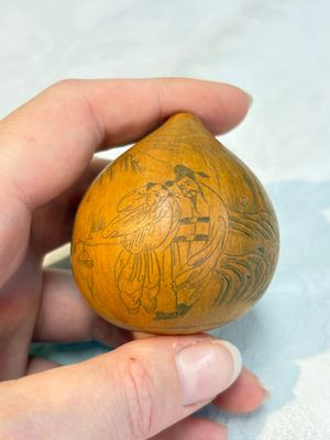 Six Chinese gourd cricket cages and seven carved gourds, 20th C. — photo 61