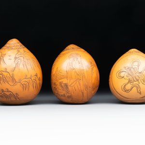Six Chinese gourd cricket cages and seven carved gourds, 20th C. — photo 10