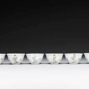 Six Chinese grisaille cups and saucers with Magu and a servant, Yongzheng/Qianlong — 照片 4