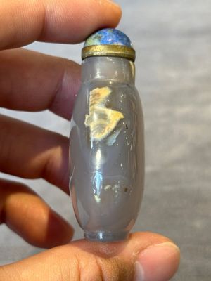 Six Chinese hardstone and agate snuff bottles, 19/20th C. — photo 13