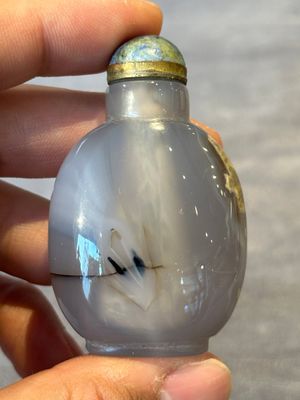 Six Chinese hardstone and agate snuff bottles, 19/20th C. — photo 10