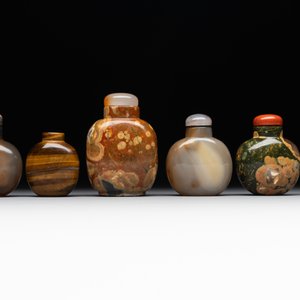 Six Chinese hardstone and agate snuff bottles, 19/20th C. — photo 4