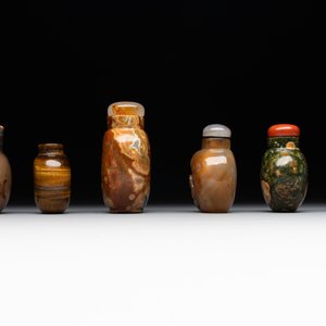 Six Chinese hardstone and agate snuff bottles, 19/20th C. — photo 5