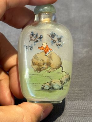 Six Chinese inside-painted glass snuff bottles, 20th C. — foto 15