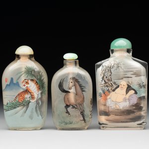 Six Chinese inside-painted glass snuff bottles, 20th C. — foto 8