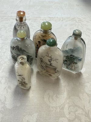 Six Chinese inside-painted snuff bottles, signed Xue Shaofu 薛少甫, Ye Fuying 葉甫英 and Yan Yutian 閻玉田, 20th C. — photo 1