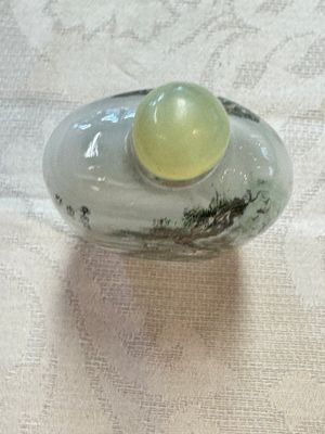 Six Chinese inside-painted snuff bottles, signed Xue Shaofu 薛少甫, Ye Fuying 葉甫英 and Yan Yutian 閻玉田, 20th C. — photo 23