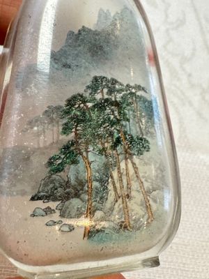 Six Chinese inside-painted snuff bottles, signed Xue Shaofu 薛少甫, Ye Fuying 葉甫英 and Yan Yutian 閻玉田, 20th C. — photo 42