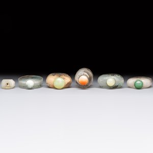 Six Chinese inside-painted snuff bottles, signed Xue Shaofu 薛少甫, Ye Fuying 葉甫英 and Yan Yutian 閻玉田, 20th C. — photo 6