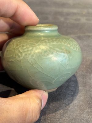 Six Chinese Longquan celadon jarlets with incised floral design, Yuan/Ming — photo 29