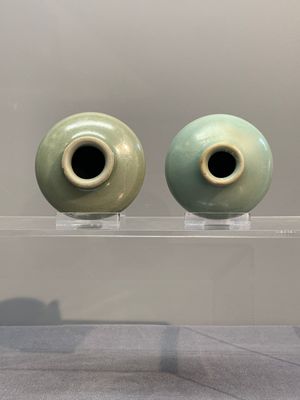 Six Chinese Longquan celadon jarlets, Yuan/Ming — photo 17
