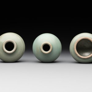 Six Chinese Longquan celadon jarlets, Yuan/Ming — photo 4
