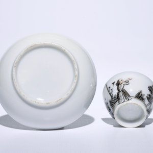 Six Chinese miniature grisaille cups and saucers with jesuits, Qianlong — 照片 3