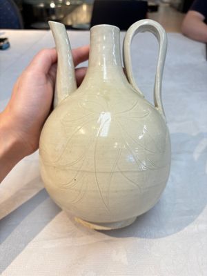 Six Chinese monochrome ding-type wares, Song/Yuan — photo 3