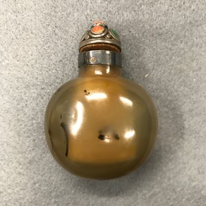 Six Chinese needle quartz and agate snuff bottles, 19/20th C. — photo 28