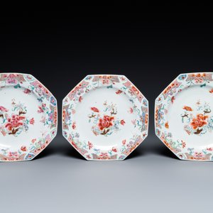 Six Chinese octagonal famille rose plates, Qianlong — photo 4