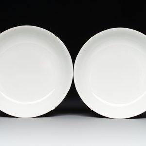 Six Chinese robin's egg-glazed saucers and seven ruby-back plates, Qianlong and Shengshengchun 生生春 marks, 19/20th C. — 照片 2