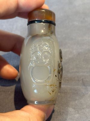 Six Chinese rock crystal and agate snuff bottles, 19/20th C. — photo 11