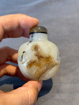 Six Chinese rock crystal and agate snuff bottles, 19/20th C. — photo 2