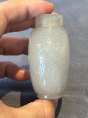 Six Chinese rock crystal and agate snuff bottles, 19/20th C. — photo 23