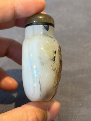 Six Chinese rock crystal and agate snuff bottles, 19/20th C. — photo 3