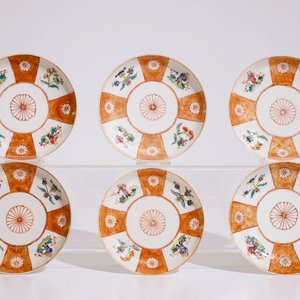Six Chinese rose-imari cups and saucers, 18/19th C. — 照片 3
