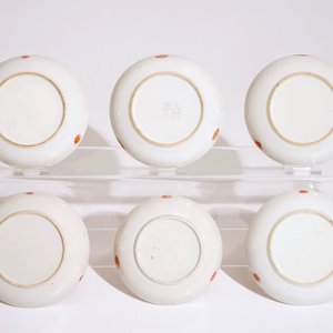Six Chinese rose-imari cups and saucers, 18/19th C. — 照片 4