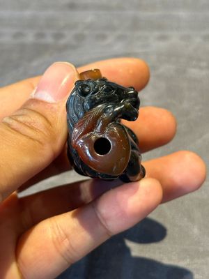 Six Chinese smoky quartz animal-form snuff bottles, 19th/20th C. — photo 35