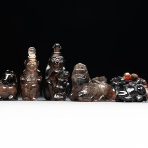 Six Chinese smoky quartz animal-form snuff bottles, 19th/20th C. — photo 1