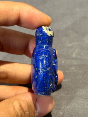Six Chinese snuff bottles in various carved gemstones, 19/20th C. — photo 21
