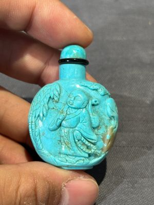 Six Chinese snuff bottles in various carved gemstones, 19/20th C. — photo 8