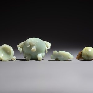 Six Chinese stone carvings and two jade bangles, 19/20th C. — photo 13