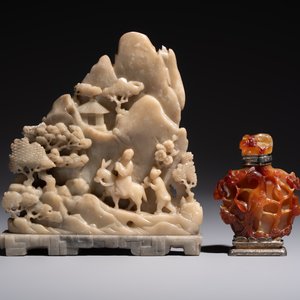 Six Chinese stone carvings and two jade bangles, 19/20th C. — photo 2