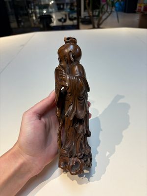 Six Chinese wooden and bamboo carvings, 19/20th C. — photo 2