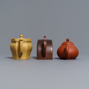 Six Chinese Yixing stoneware teapots, 19/20th C. — photo 5
