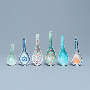 Six cuillères en porcelaine de Chine, 19/20ème — photo 3