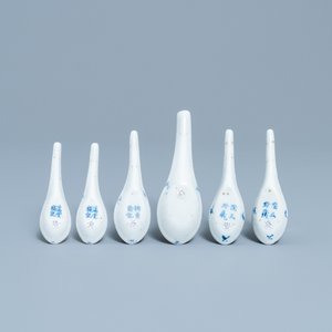 Six cuillères en porcelaine de Chine en bleu et blanc, 19/20ème — photo 3