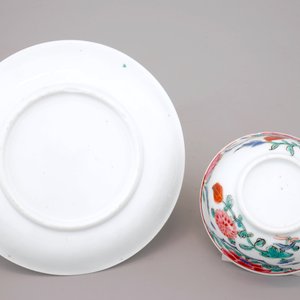 Six fine Chinese famille rose cups and seven saucers, Qianlong, 18th C. — foto 2