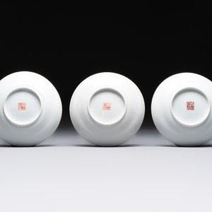 Six fine Chinese famille rose 'Xi Xiang Ji' cups and saucers, Xianfeng mark and of the period — photo 6