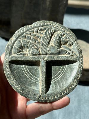 Six Gandhara grey schist fragments with divinities and floral design, 1/4th C. — 照片 11