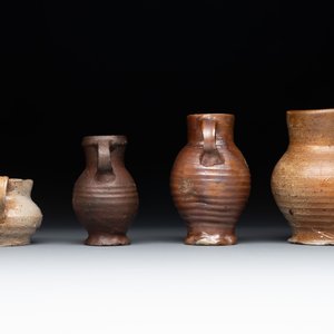 Six German stoneware jugs and mugs, 15/16th C. — foto 11