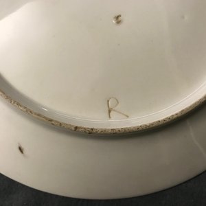 Six gilt porcelain plates, various origins, 18/19th C. — 照片 36