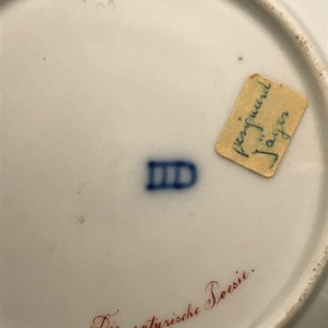 Six gilt porcelain plates, various origins, 18/19th C. — 照片 5